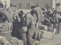 Getting ready to board ship for USA/1946 [Courtesy of Bernard Akamine]