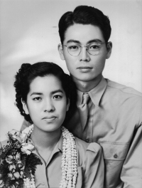 Kenneth and Mieko Muroshige on their wedding day, April 20, 1942.