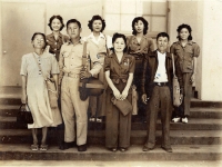 Calvin Shimogaki with wife Ethel, his parents and four sisters.  (Courtesy of Alvin Shimogaki)