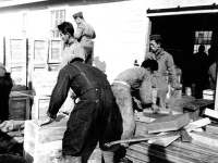 100th Battalion soldiers unload gas masks at Camp McCoy, Wisconsin. [Courtesy of Janice Uchida Sakoda]