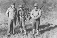 Isaac Kawasaki (center) with fellow officers in the field. [Courtesy of Bob Kainuma]